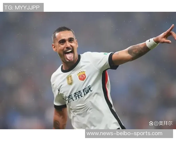 莱昂纳多自信球队本赛季争冠成功期待瓦科争夺金靴荣耀 莱昂纳多自信球队本赛季争冠成功期待瓦科争夺金靴荣耀